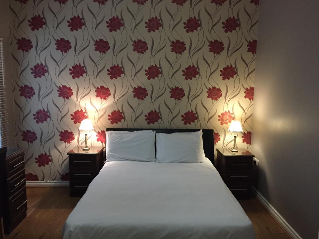 Eglantine House Apartamento Belfast Exterior foto